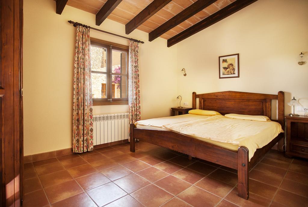 Agroturismo Can Patro Guest House Manacor  Ruang foto
