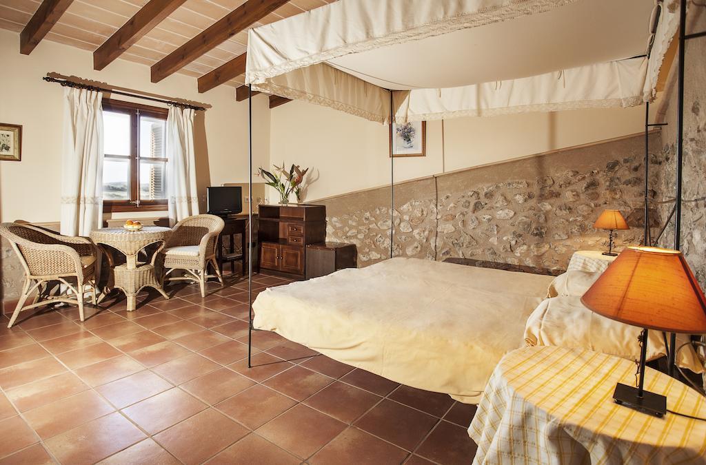 Agroturismo Can Patro Guest House Manacor  Ruang foto
